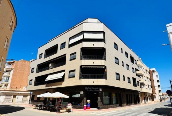 Apartament - Rynek Wtórny - La Mata - La Mata