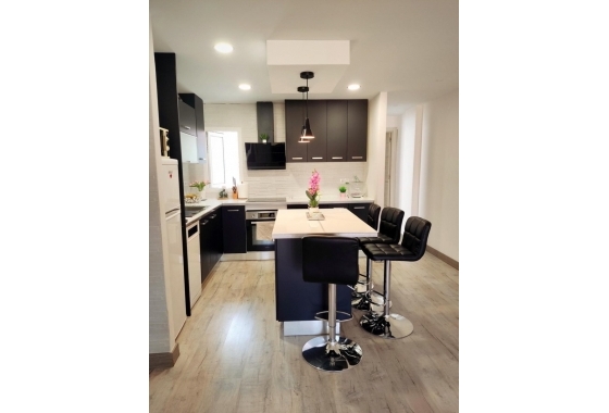 Apartamento / piso - Reventa - Alicante - Carolinas Bajas