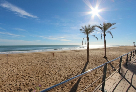 Apartamento / piso - Reventa - Guardamar del Segura - DOM-2920