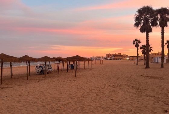 Apartamento / piso - Reventa - La Mata - DOM-4131