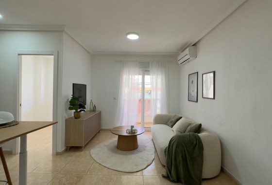 Apartamento / piso - Reventa - Torrevieja - Centro