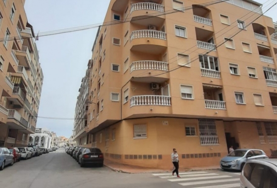 Apartamento / piso - Reventa - Torrevieja - Playa del Cura