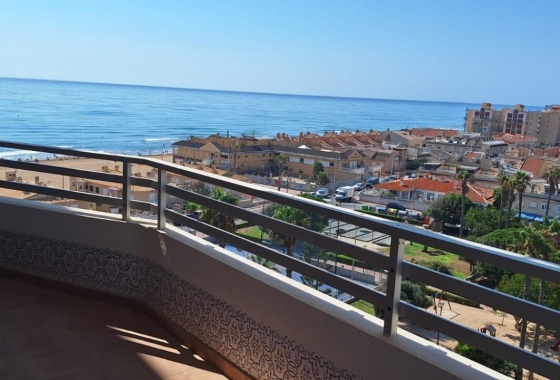 Apartment / flat - Resale - La Mata - La Mata