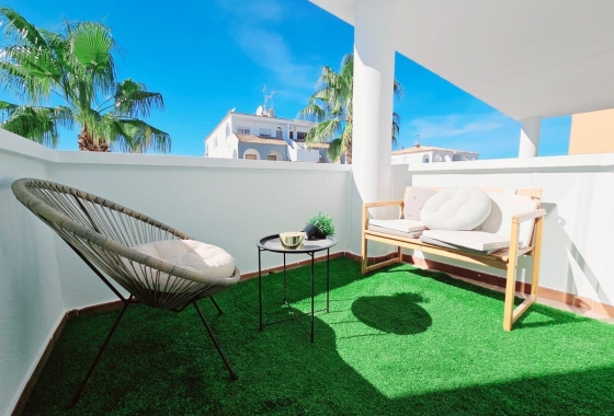 Apartment / flat - Resale - Orihuela Costa - Villamartín