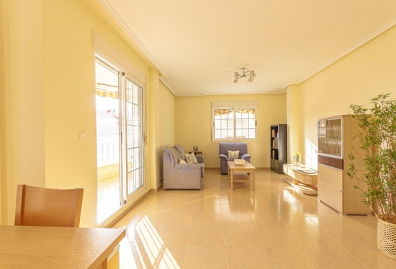 Apartment / flat - Resale - Torrevieja - City Center