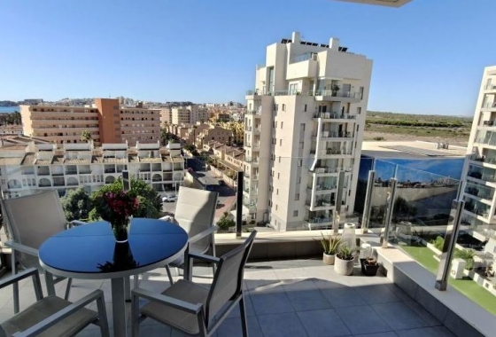 Apartment / flat - Resale - Torrevieja - LA MATA