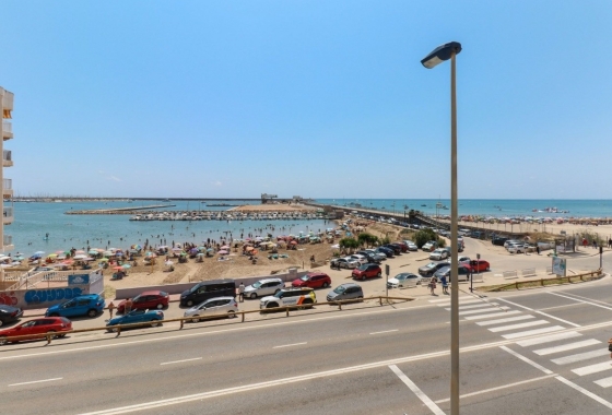 Apartment / flat - Resale - Torrevieja - Playa Acequion