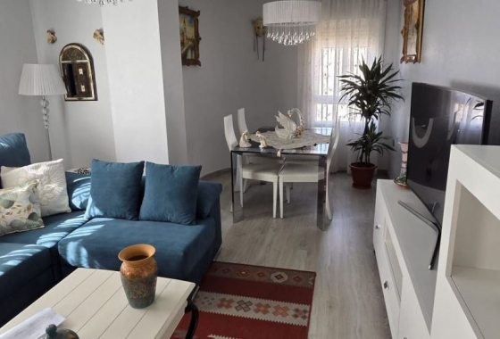 Apartment / flat - Resale - Torrevieja - Torrevieja - Playa del Cura