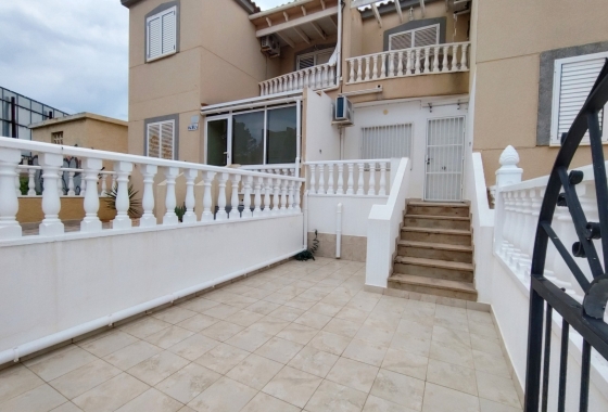 Bungalow - Rynek Wtórny - Torrevieja - DOM-2001PR