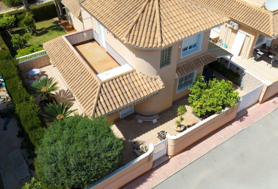 House - Resale - Torrevieja - Los Balcones - Los Altos del Edén