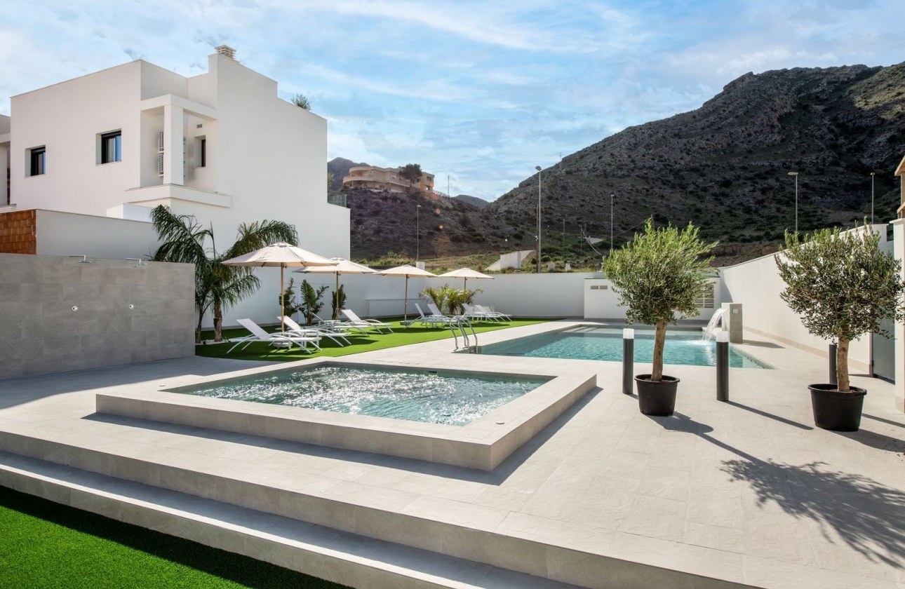 Obra nueva - Adosado - Cox