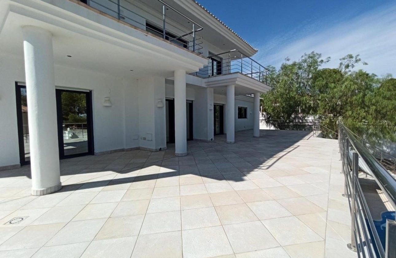 Obra nueva - Villa - Villamartin