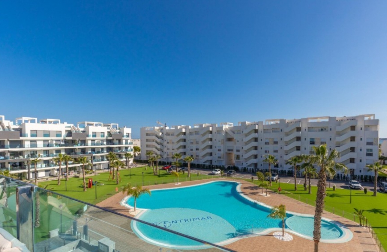 Resale - Apartment / flat - El Raso