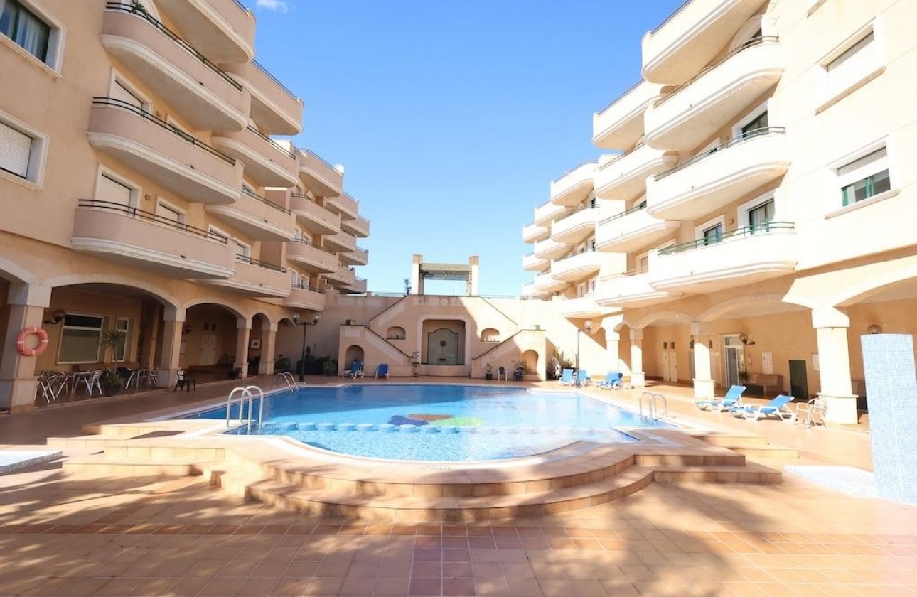 Resale - Apartment / flat - Orihuela Costa - Aguamarina