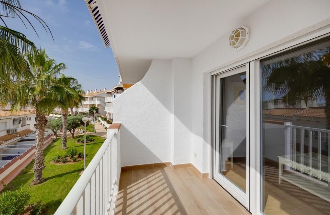 Resale - Apartment / flat - Orihuela Costa - Cabo Roig