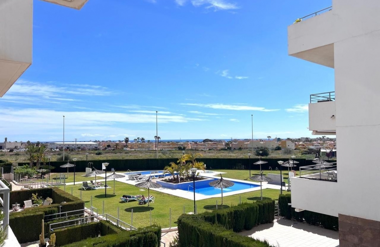Resale - Apartment / flat - Orihuela Costa - Cabo Roig