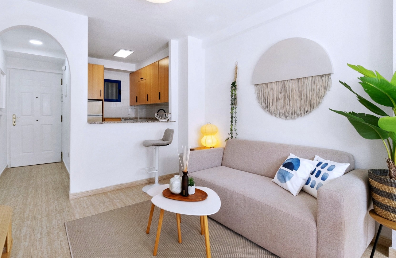 Resale - Apartment / flat - Orihuela Costa - Campoamor