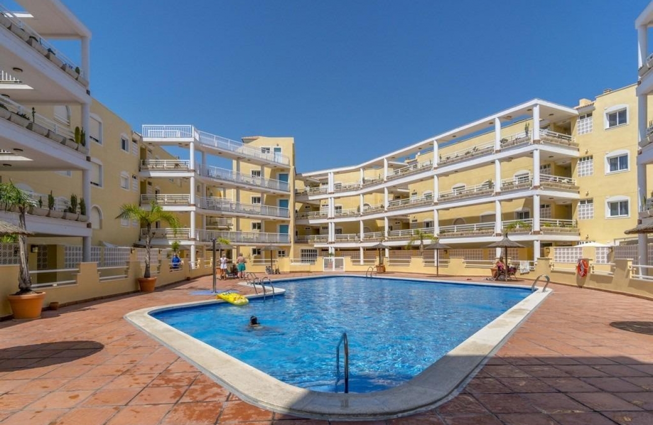Resale - Apartment / flat - Orihuela Costa - Dehesa de campoamor