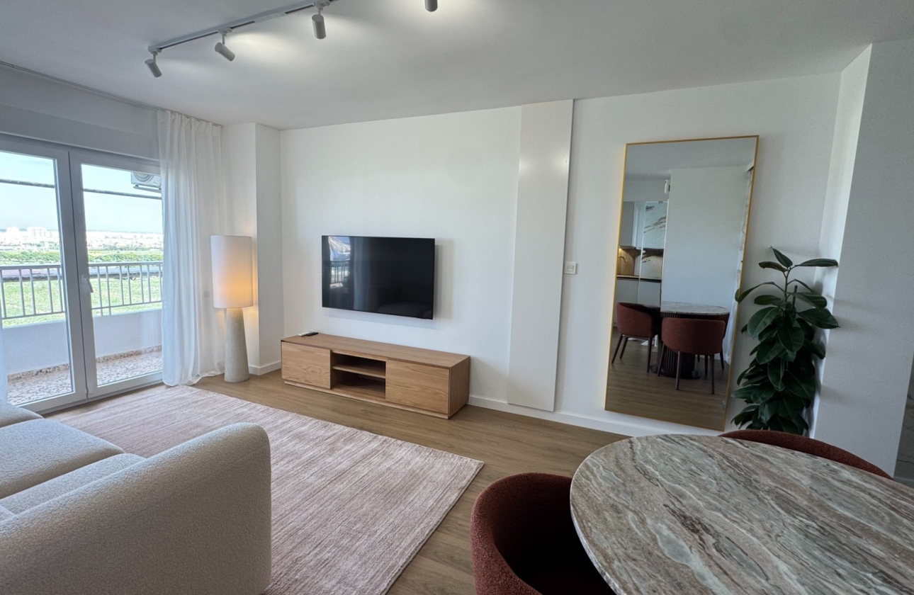 Resale - Apartment / flat - Orihuela Costa - Punta Prima