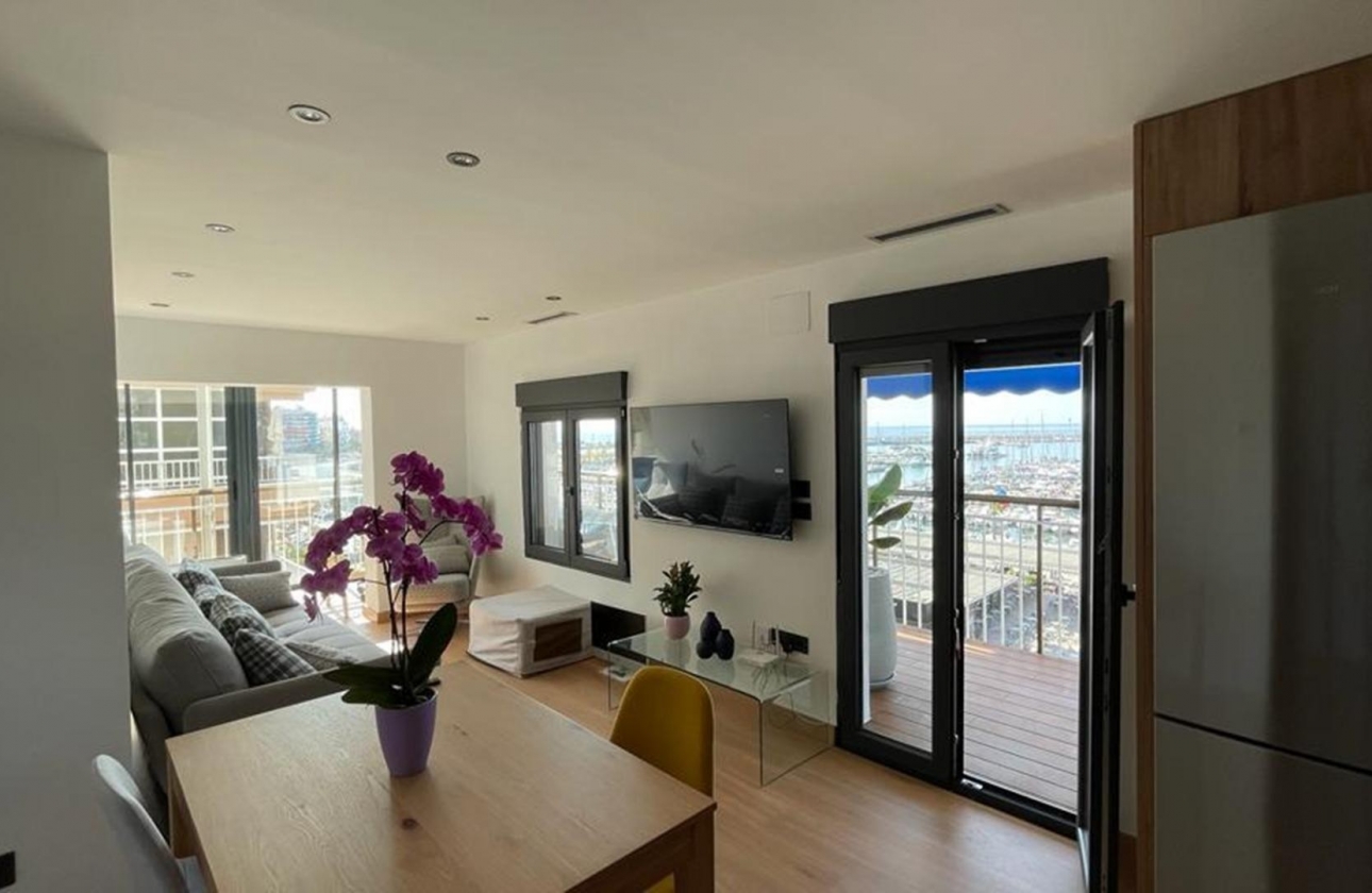 Resale - Apartment / flat - Santa Pola - Puerto