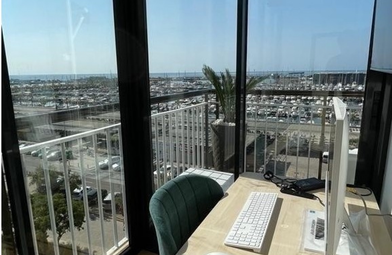 Resale - Apartment / flat - Santa Pola - Puerto