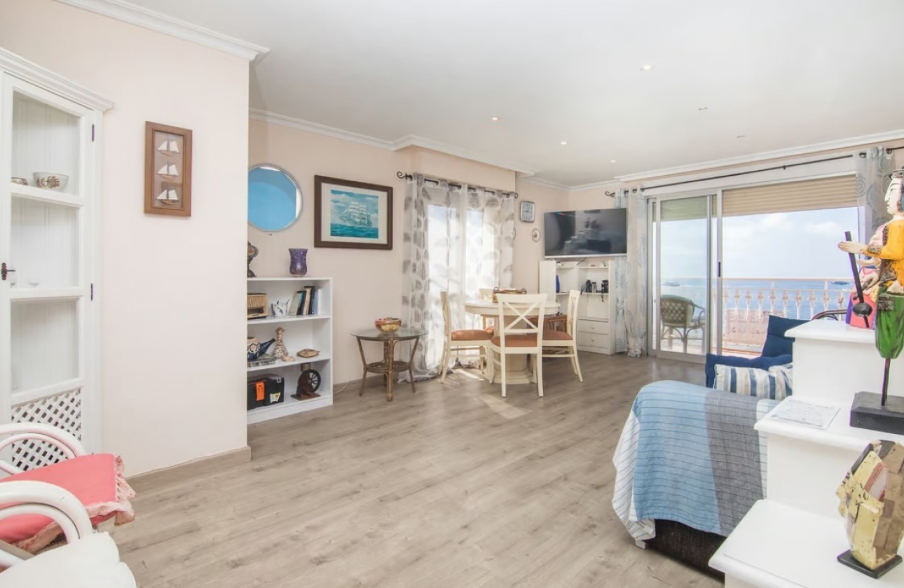 Resale - Apartment / flat - Santa Pola