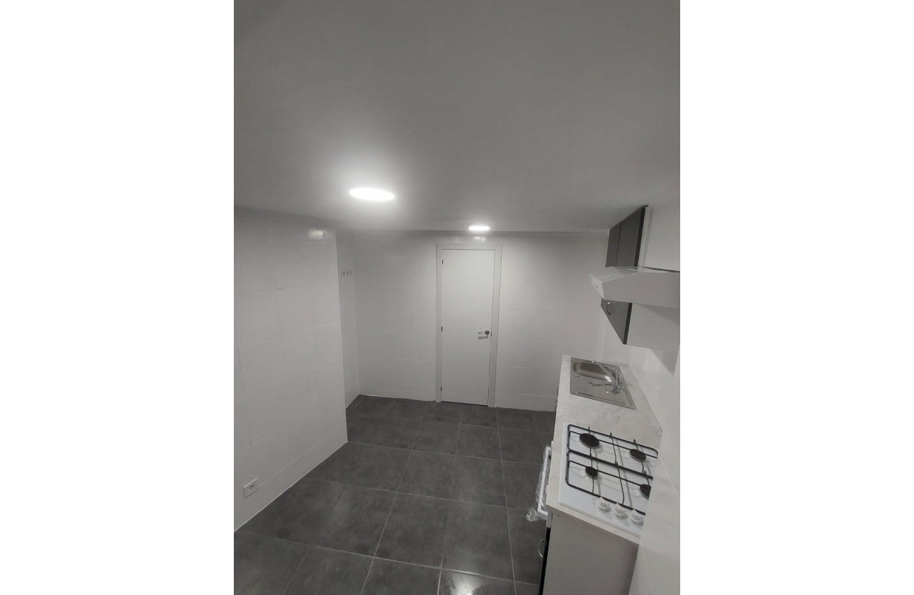 Resale - Apartment / flat - Santa Pola