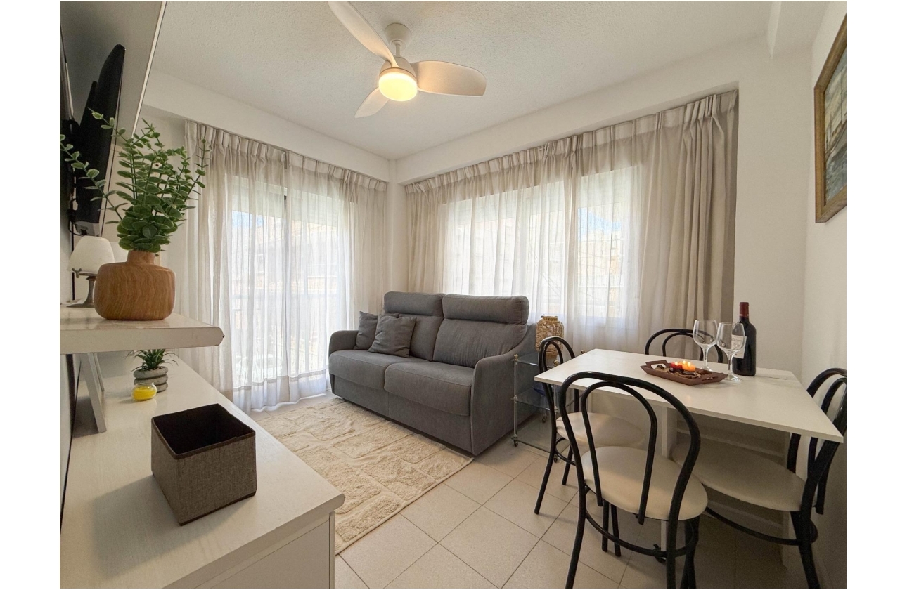 Resale - Apartment / flat - Santa Pola