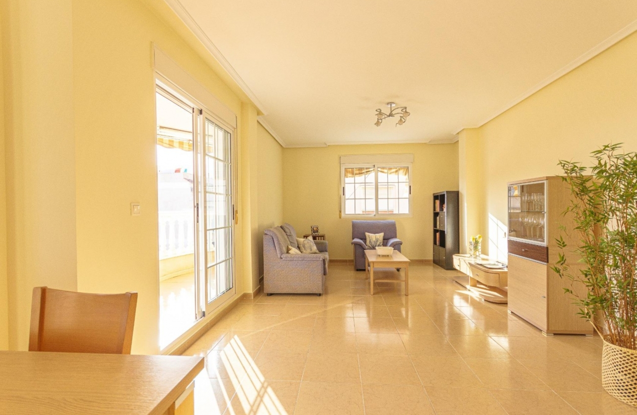 Resale - Apartment / flat - Torrevieja - City Center