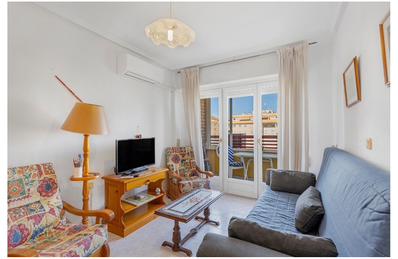 Resale - Apartment / flat - Torrevieja - City Center