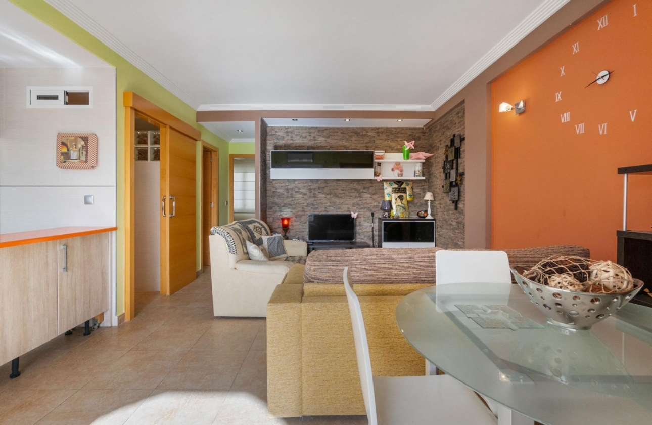 Resale - Apartment / flat - Torrevieja - LA MATA