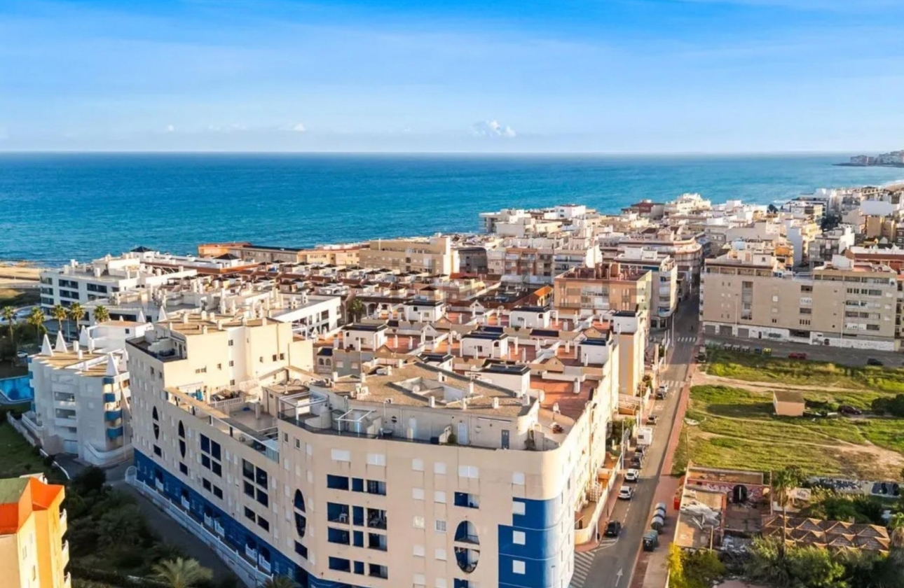Resale - Apartment / flat - Torrevieja - LA MATA