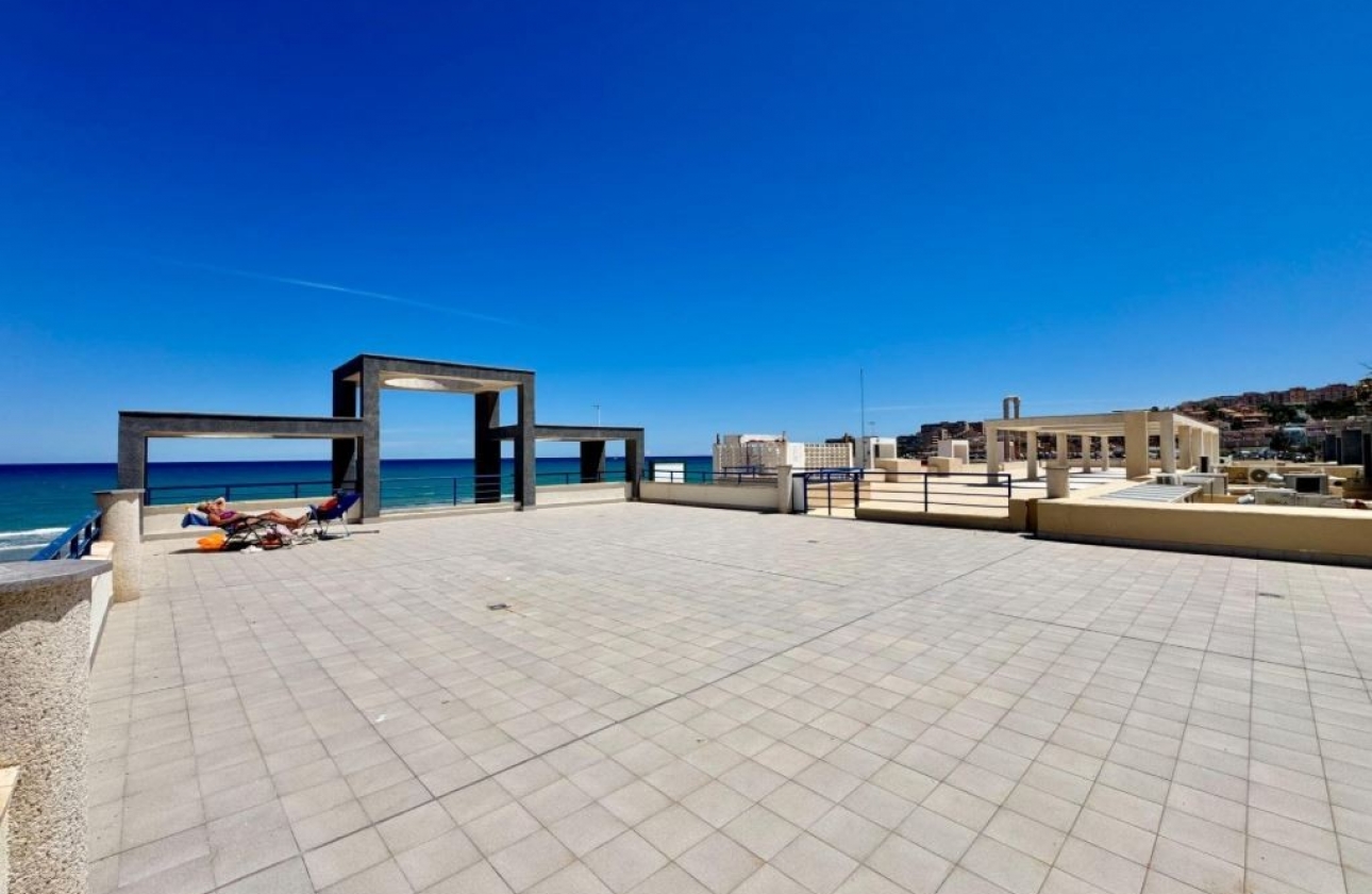Resale - Apartment / flat - Torrevieja - LA MATA