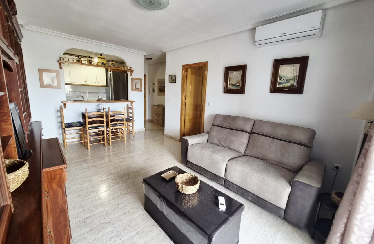 Resale - Apartment / flat - Torrevieja - LA MATA
