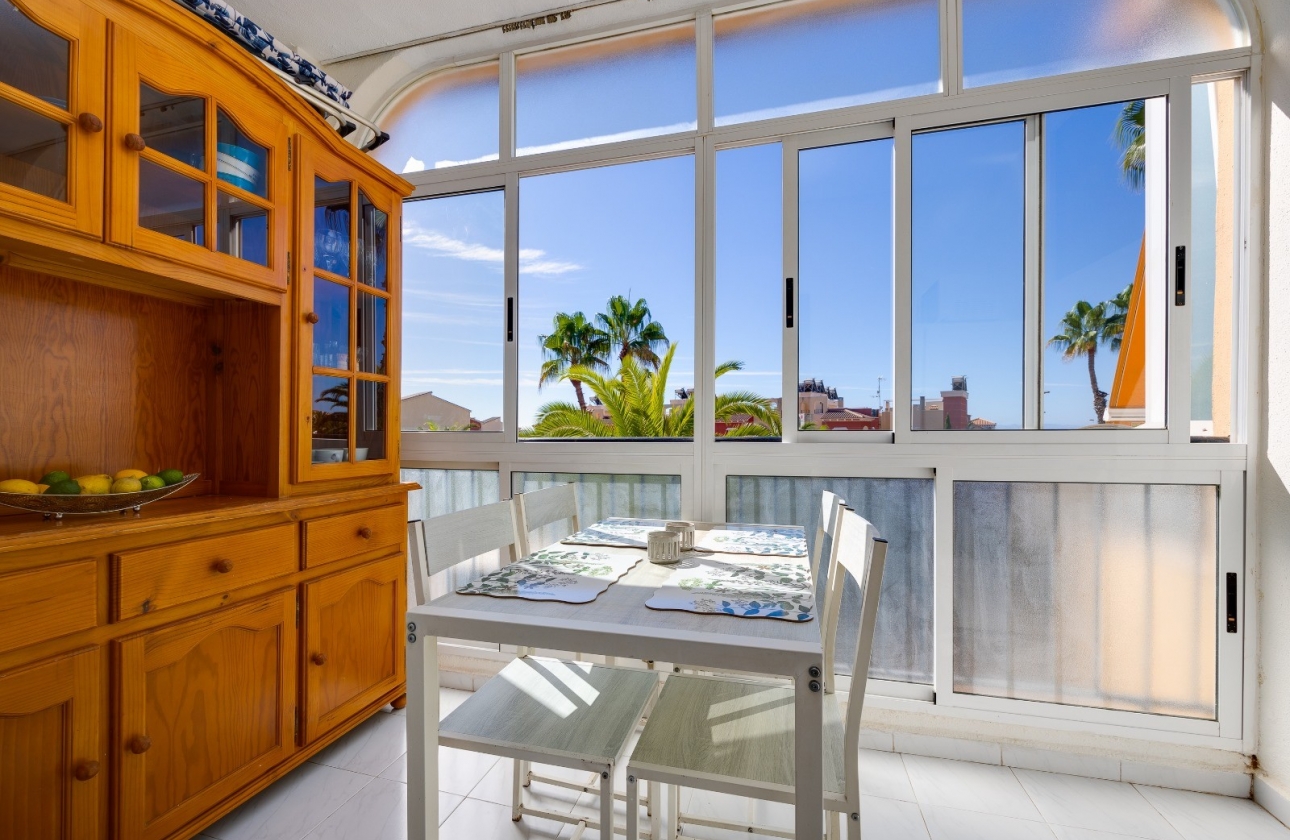 Resale - Apartment / flat - Torrevieja - Nueva Torrevieja - Aguas Nuevas