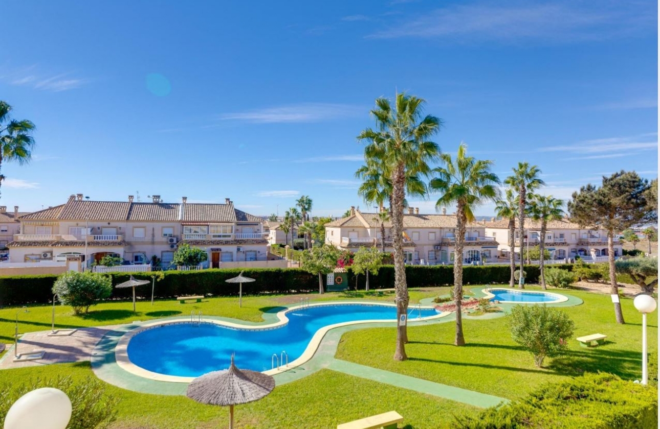 Resale - Apartment / flat - Torrevieja - Nueva Torrevieja - Aguas Nuevas