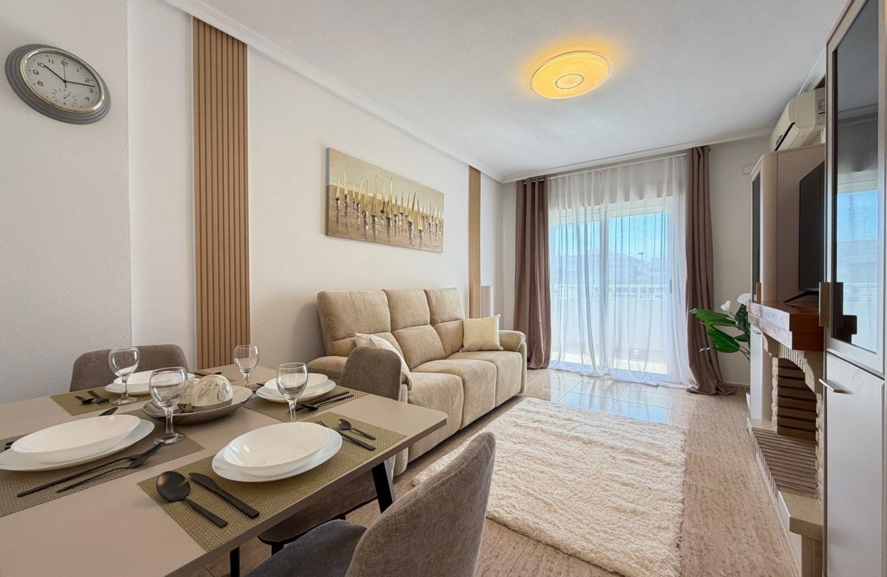 Resale - Apartment / flat - Torrevieja - Nueva Torrevieja - Aguas Nuevas