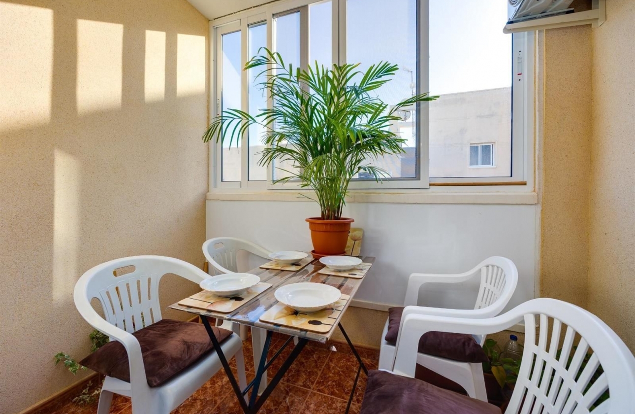 Resale - Apartment / flat - Torrevieja - Playa del Cura