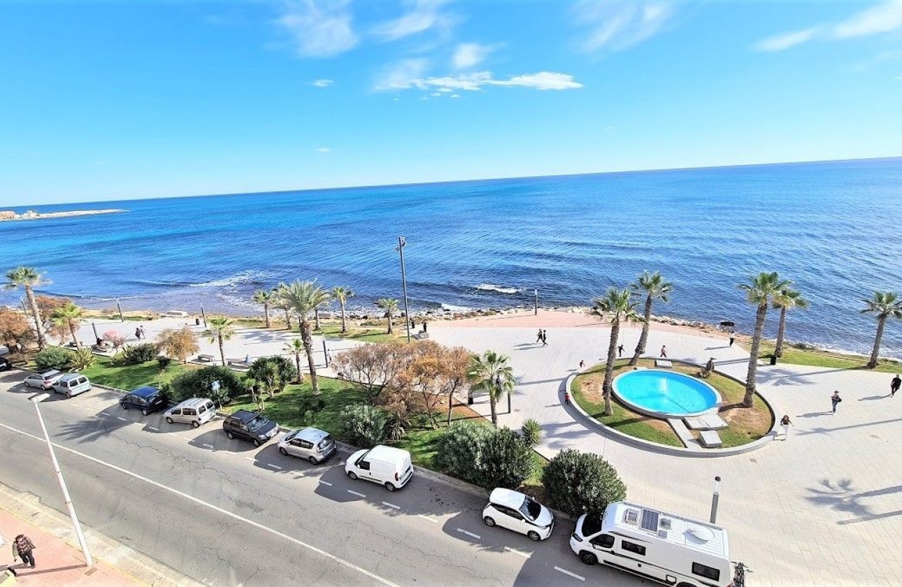 Resale - Apartment / flat - Torrevieja - Playa del Cura