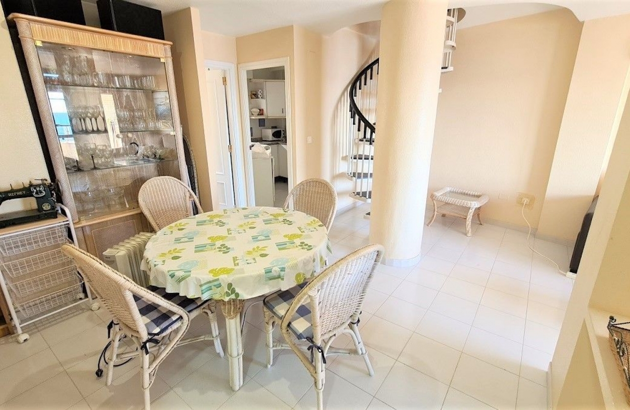 Resale - Apartment / flat - Torrevieja - Playa del Cura