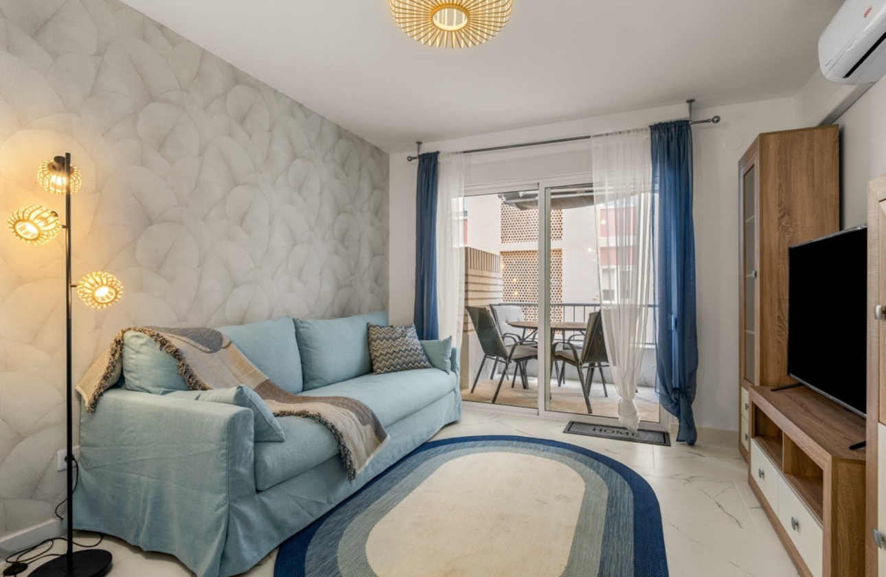 Resale - Apartment / flat - Torrevieja - Playa del Cura