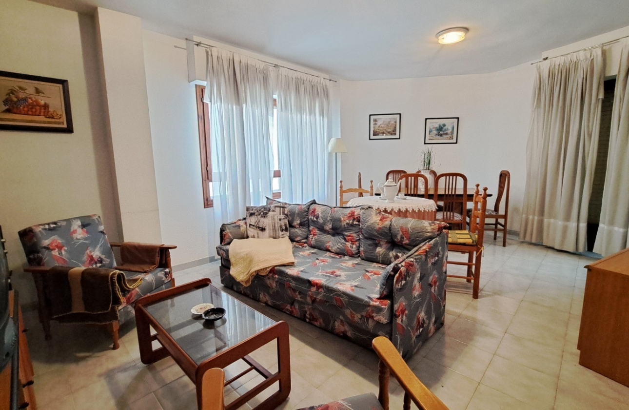 Resale - Apartment / flat - Torrevieja - Playa del Cura