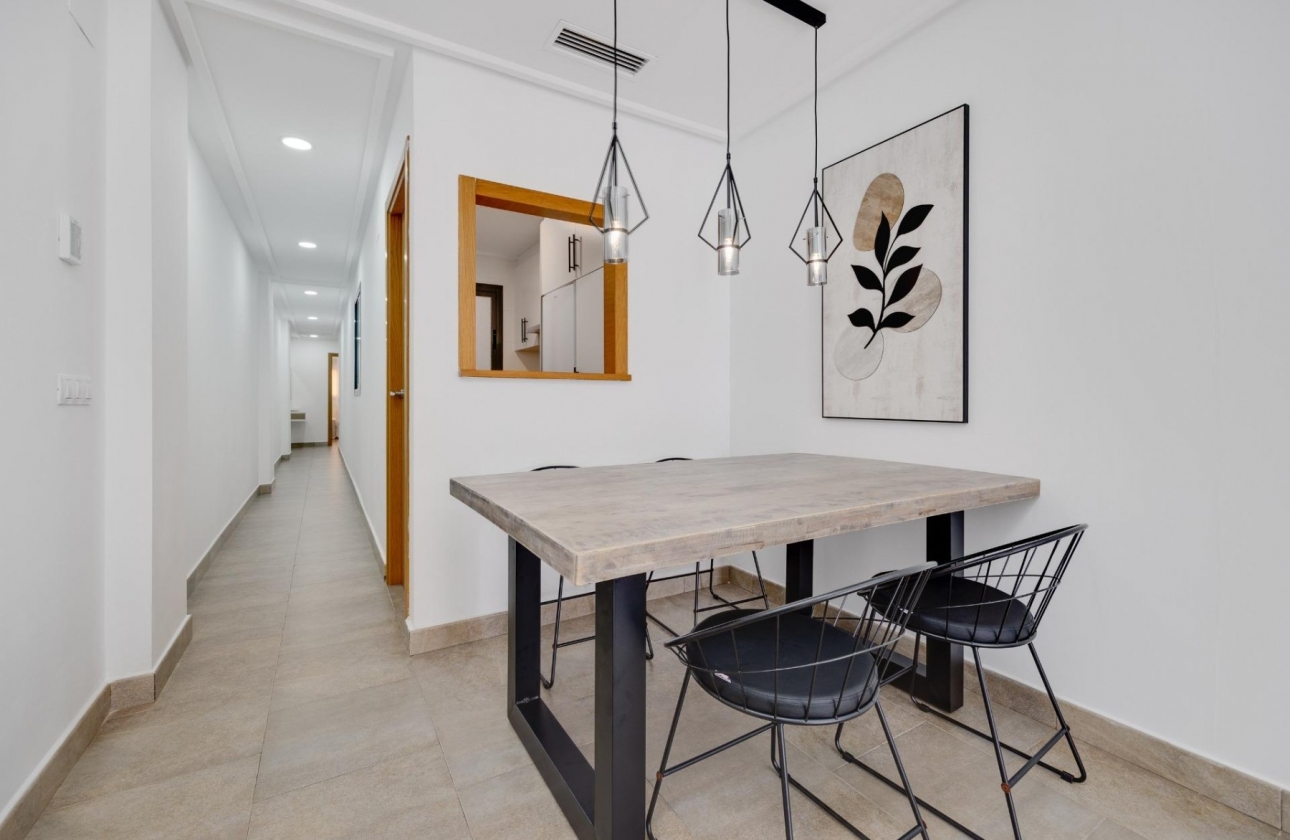 Resale - Apartment / flat - Torrevieja - PLAYA LOS LOCOS