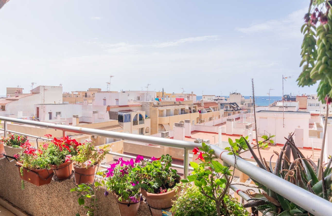 Resale - Apartment / flat - Torrevieja - PLAYA LOS LOCOS
