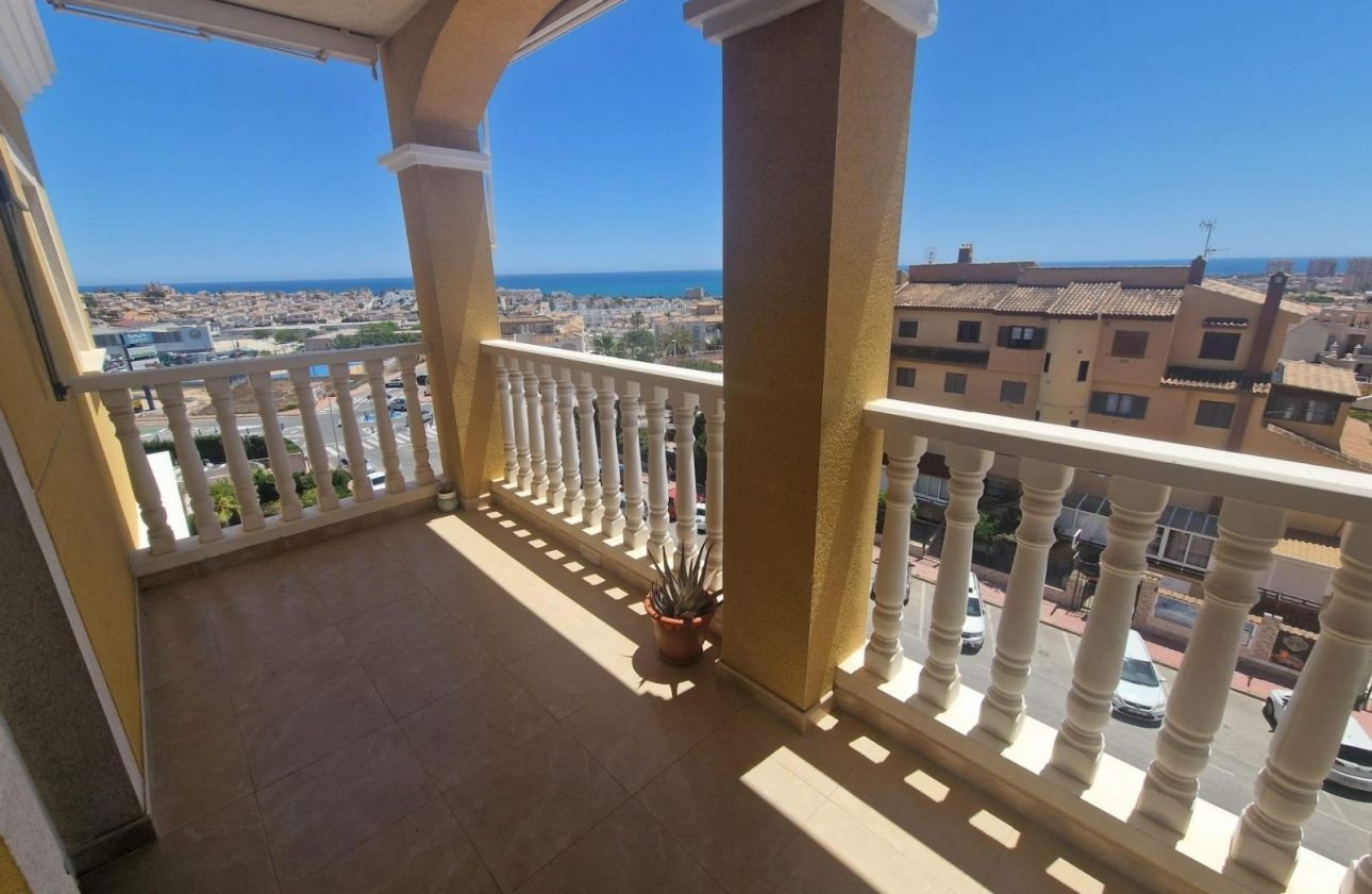 Resale - Apartment / flat - Torrevieja - Torrelamata - La Mata