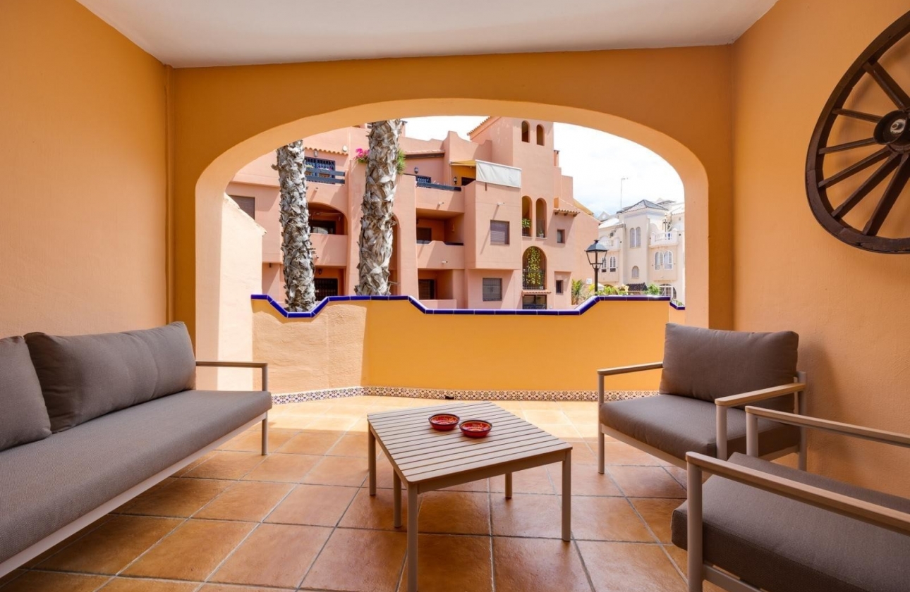 Resale - Apartment / flat - Torrevieja - Torrevieja - Playa de los Locos