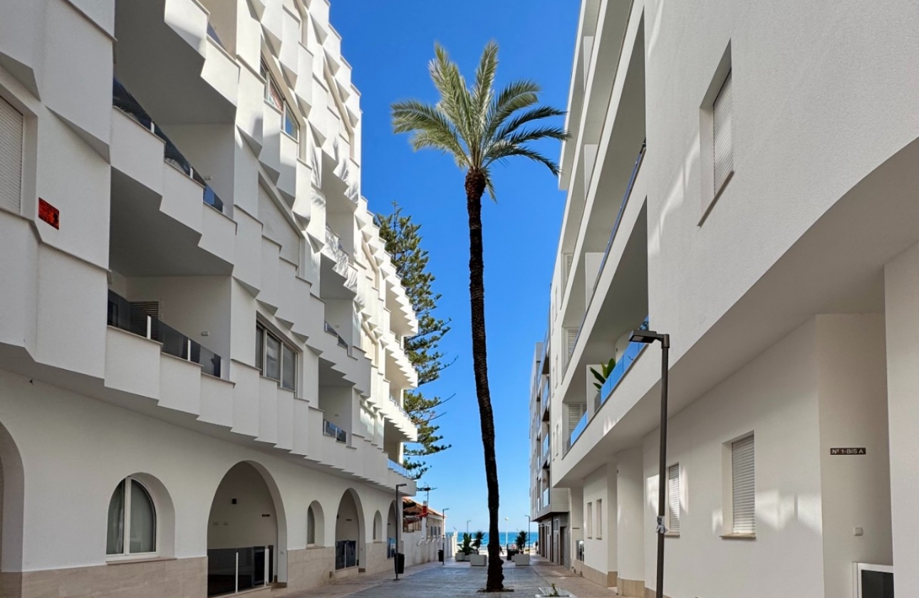 Resale - Apartment / flat - Torrevieja - Torrevieja - Playa de los Locos
