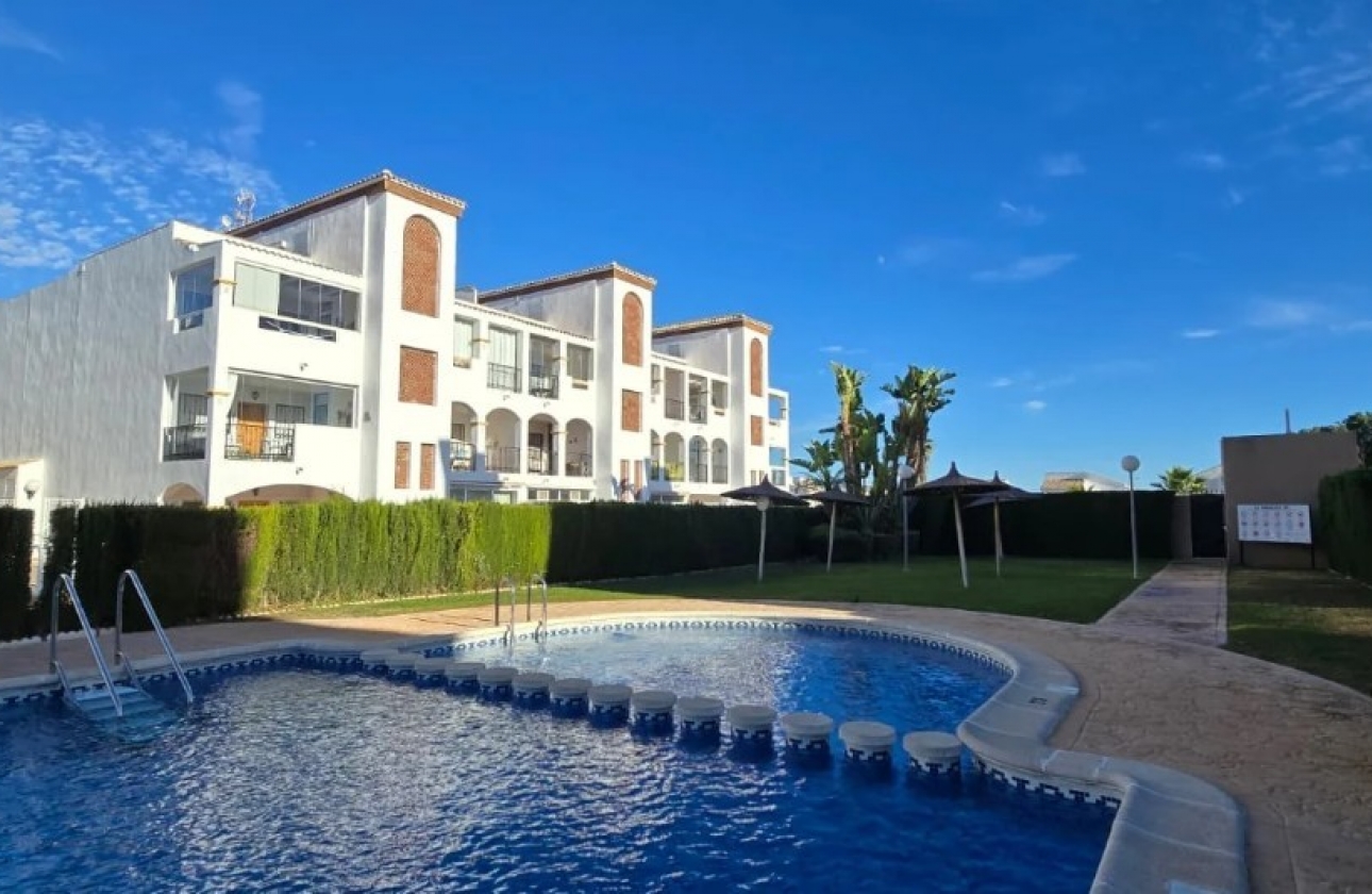 Resale - Bungalow - Punta Prima