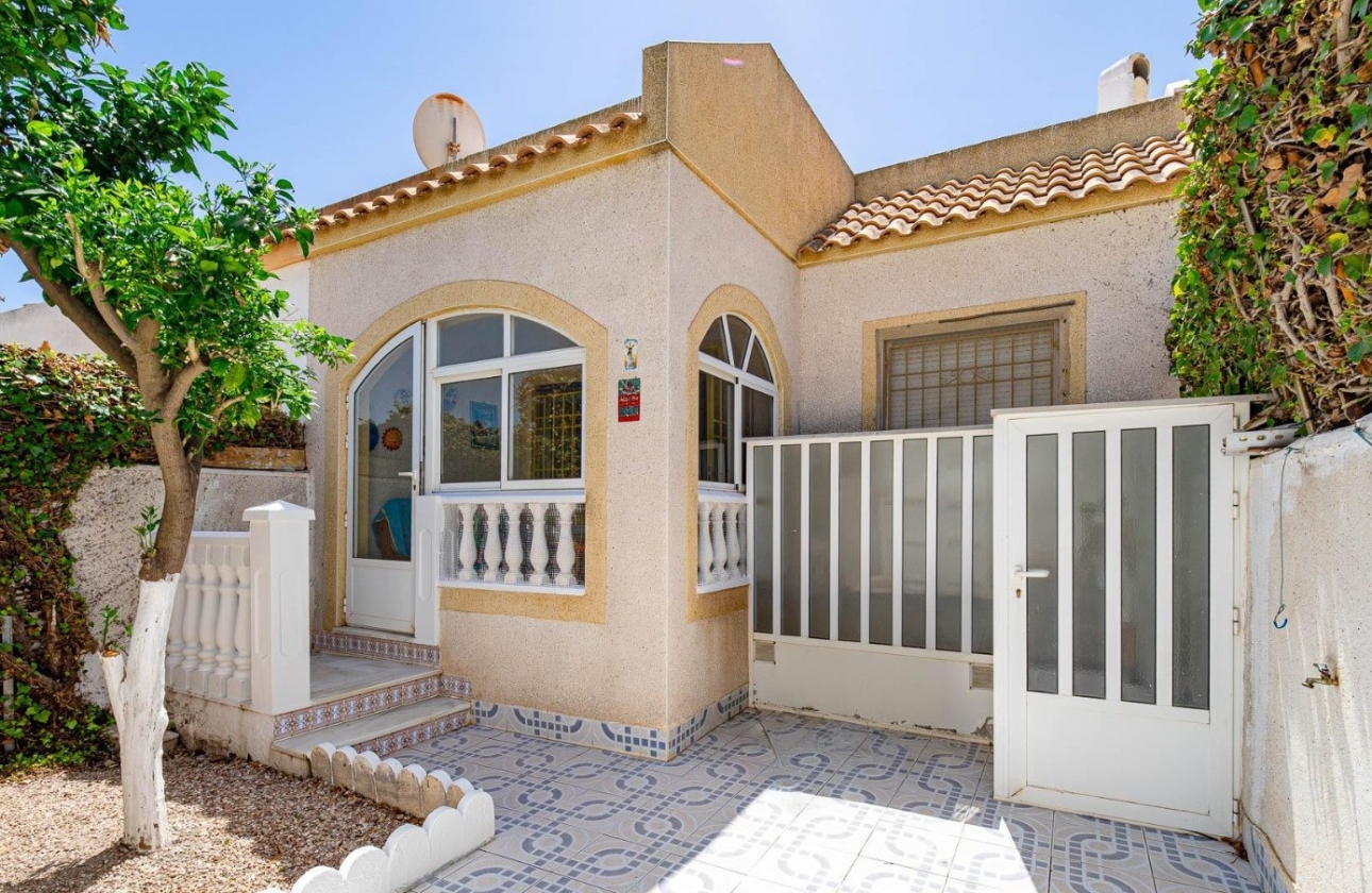 Resale - Bungalow - Torrevieja - El Chaparral
