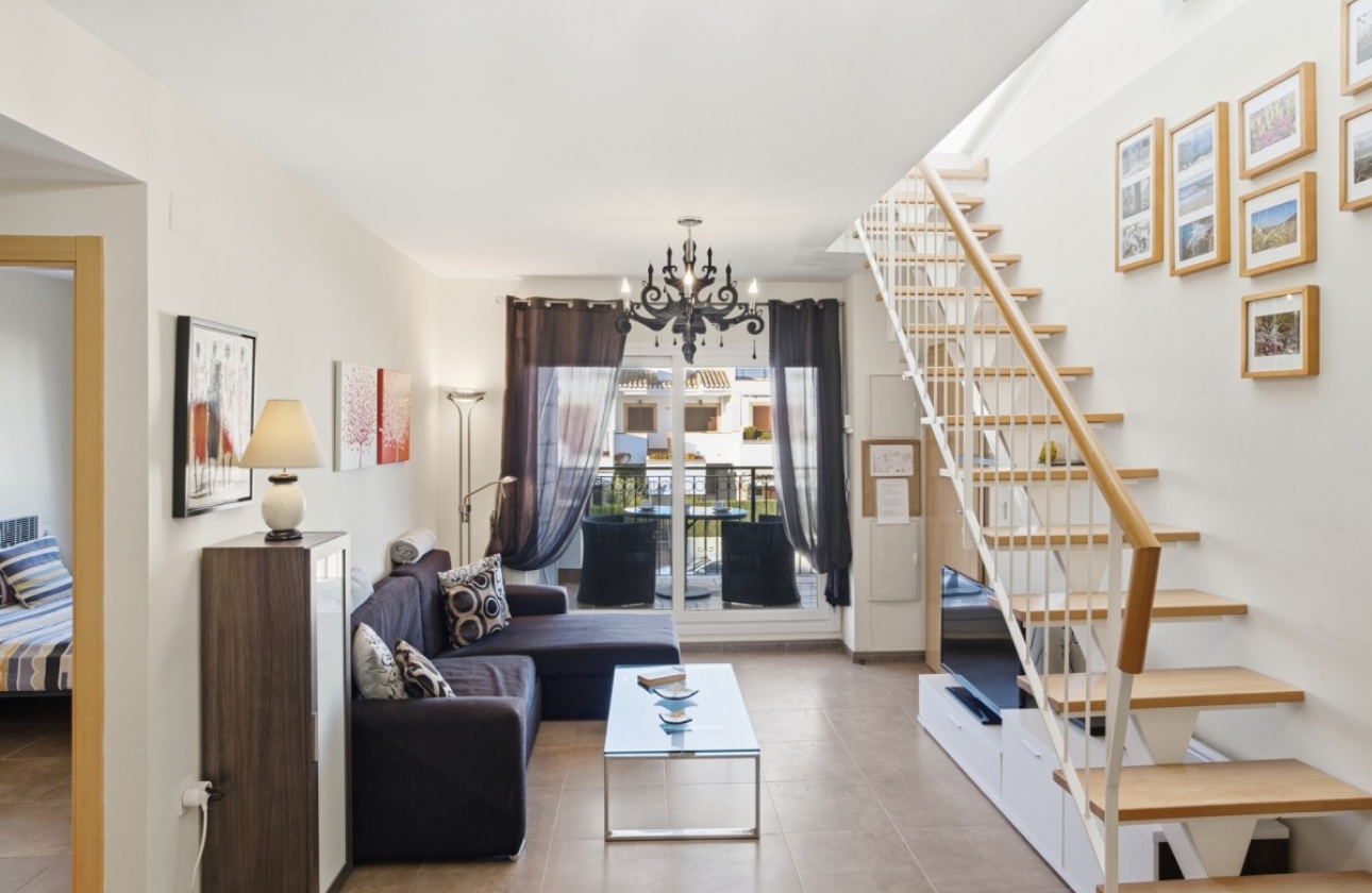 Resale - Bungalow - Torrevieja - La Mata pueblo